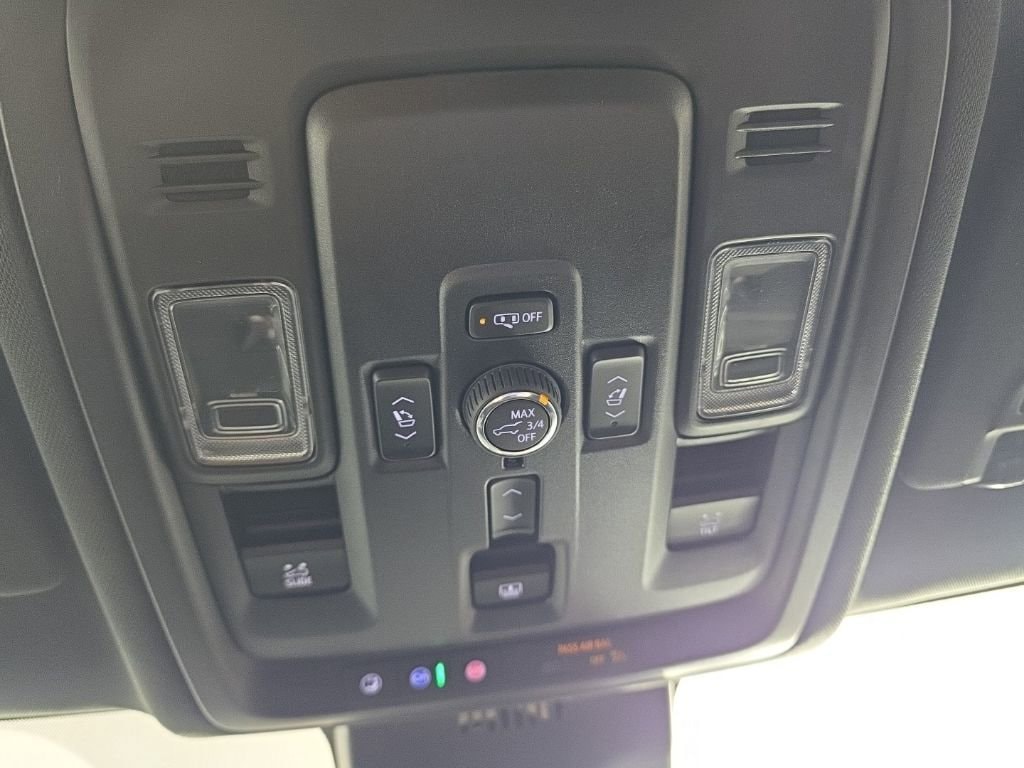 2025 Chevrolet Suburban Premier - Photo 27