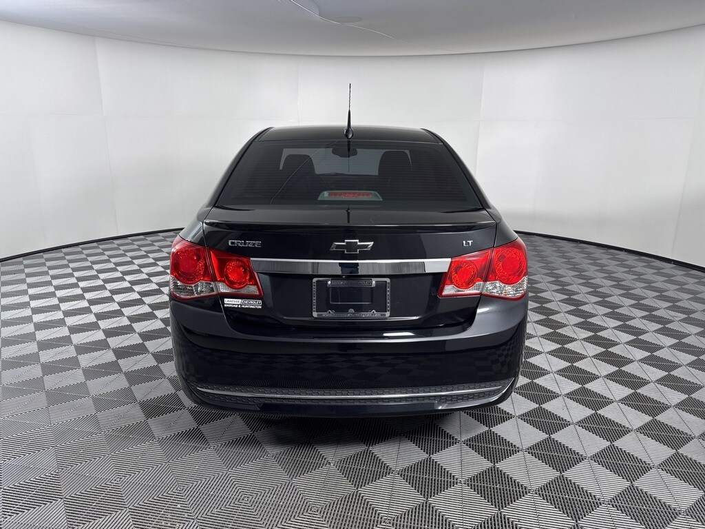 2014 Chevrolet Cruze photo 4