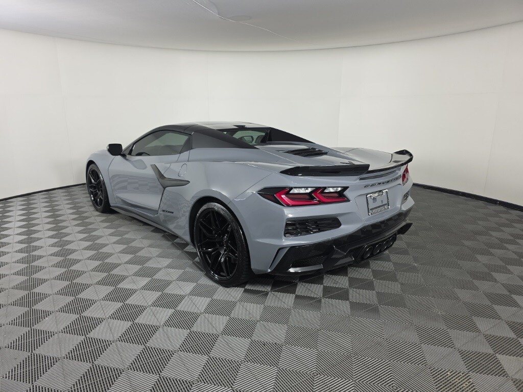 2024 Chevrolet Corvette Z06 3LZ photo 3