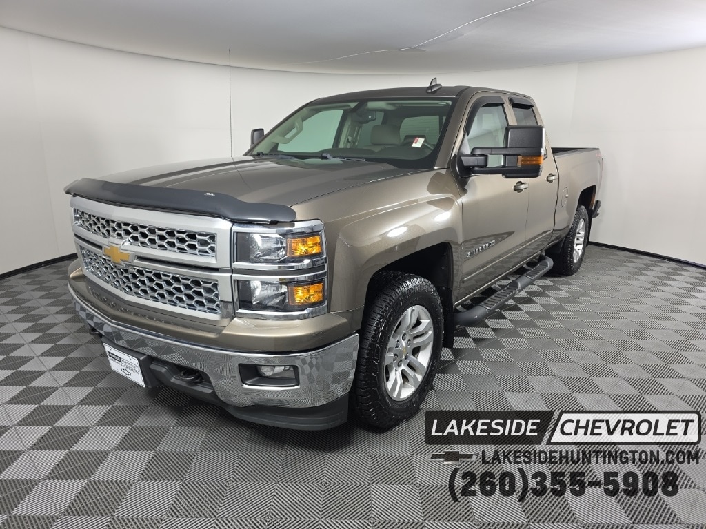 2015 Chevrolet Silverado LT's photo