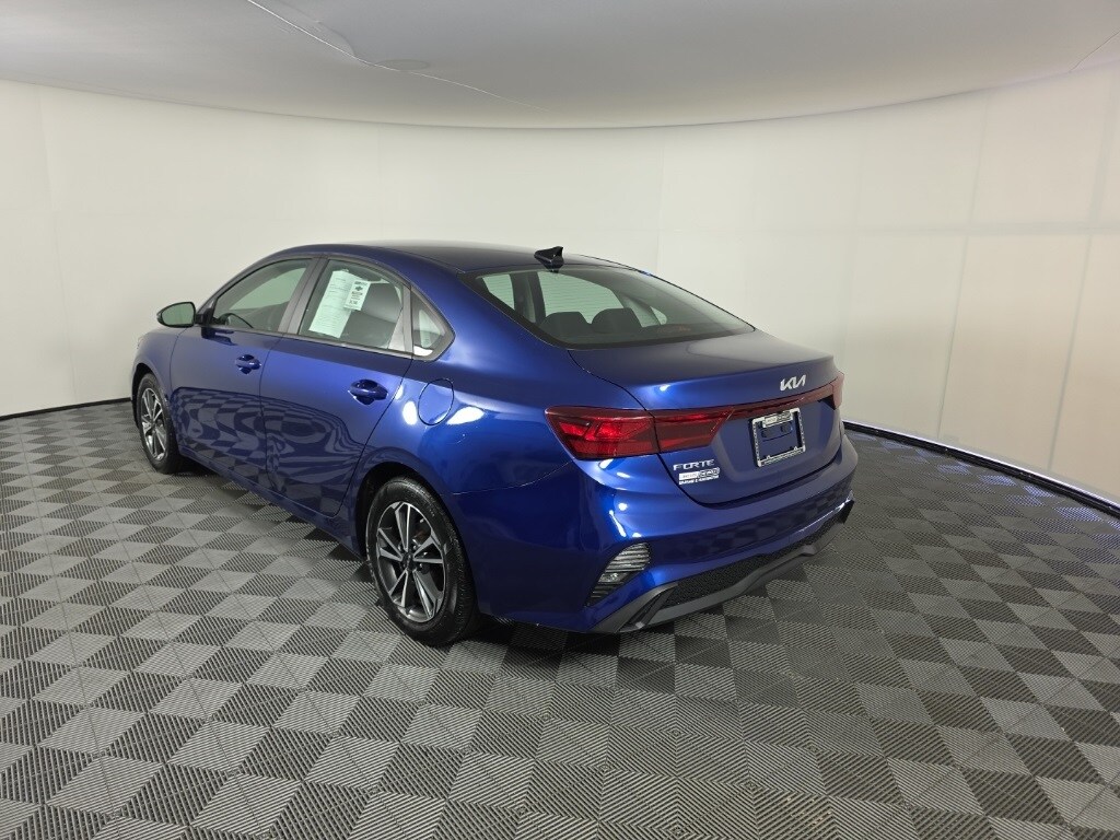 Used 2023 Kia Forte LXS Sedan