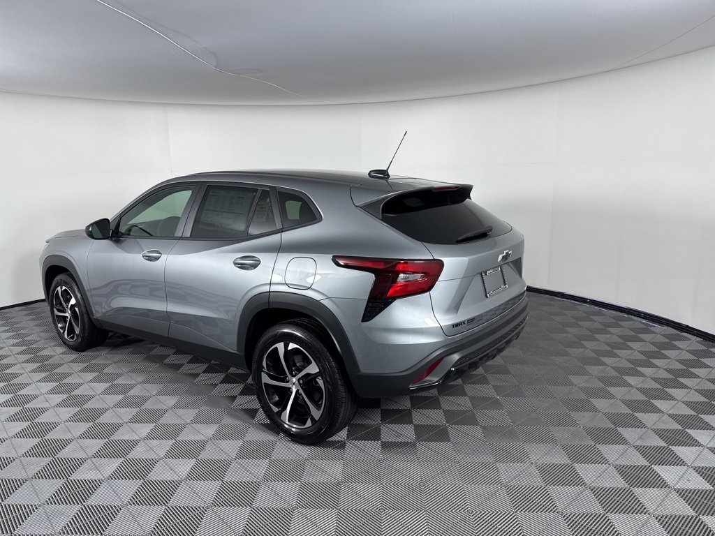 2026 Chevrolet Trax photo 3