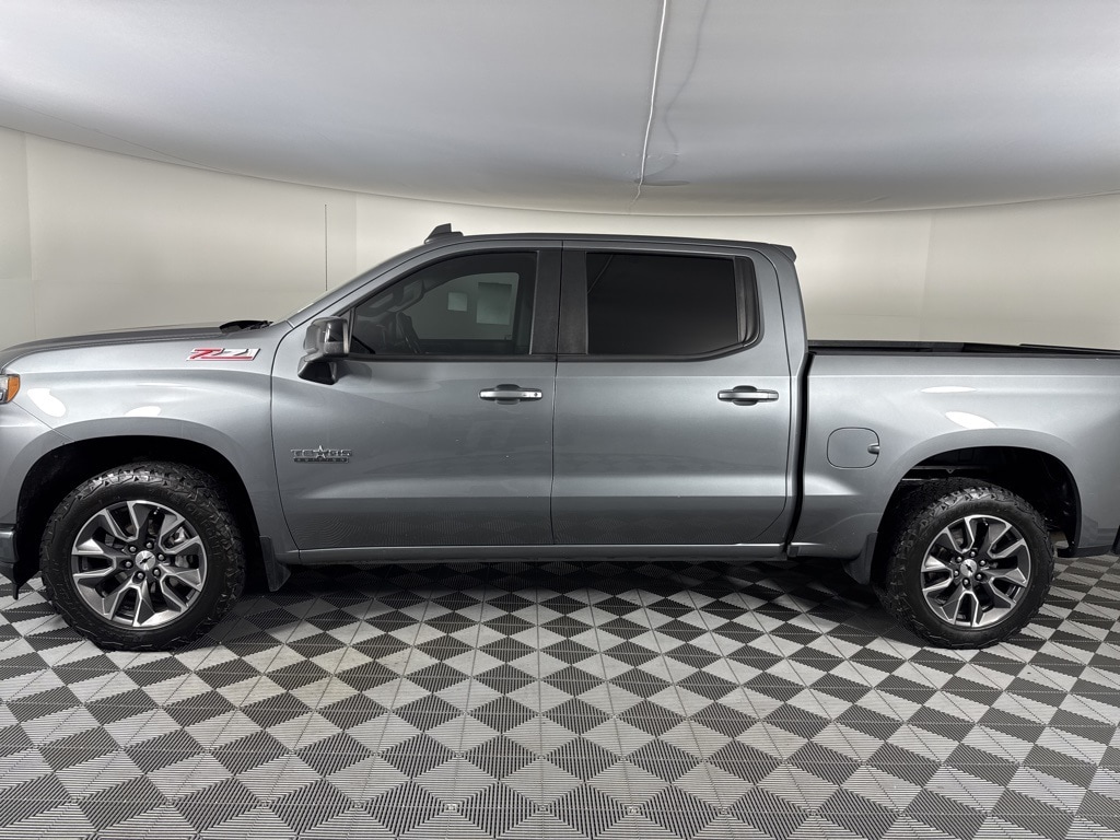 Used 2021 Chevrolet Silverado 1500 RST Truck