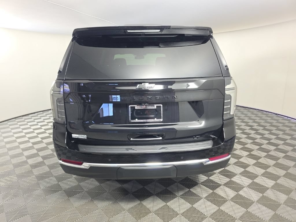 2026 Chevrolet Suburban LT - Photo 4