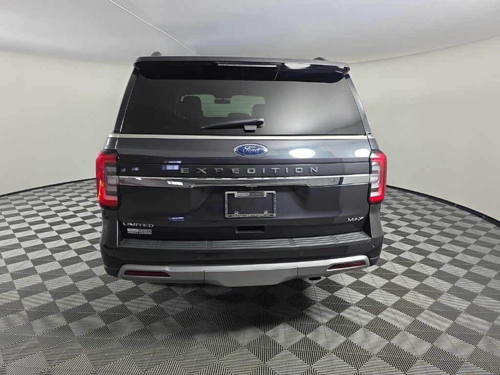 2024 Ford Expedition MAX Limited photo 4