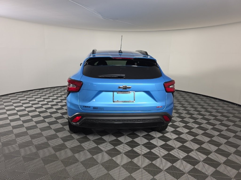 2025 Chevrolet Trax photo 4