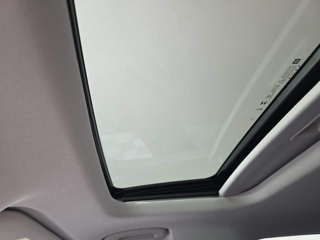 2026 Chevrolet Trax LT - Photo 25
