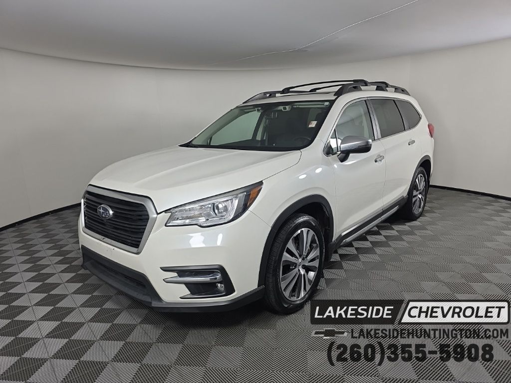 2022 Subaru Ascent Touring's photo
