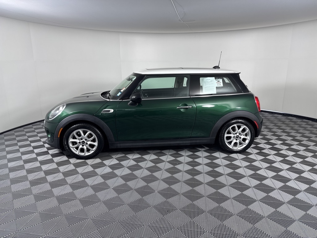 Used 2019 MINI Hardtop 2 Door Base with VIN WMWXP5C59K2H30172 for sale in Huntington, IN