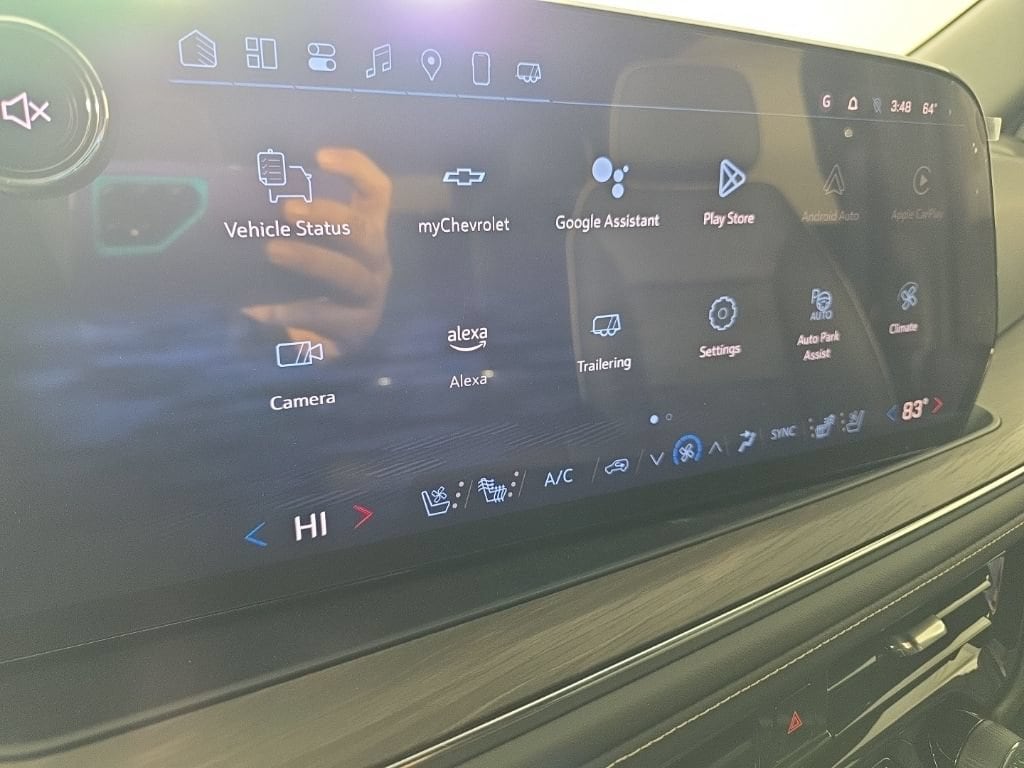 2025 Chevrolet Suburban Premier - Photo 18