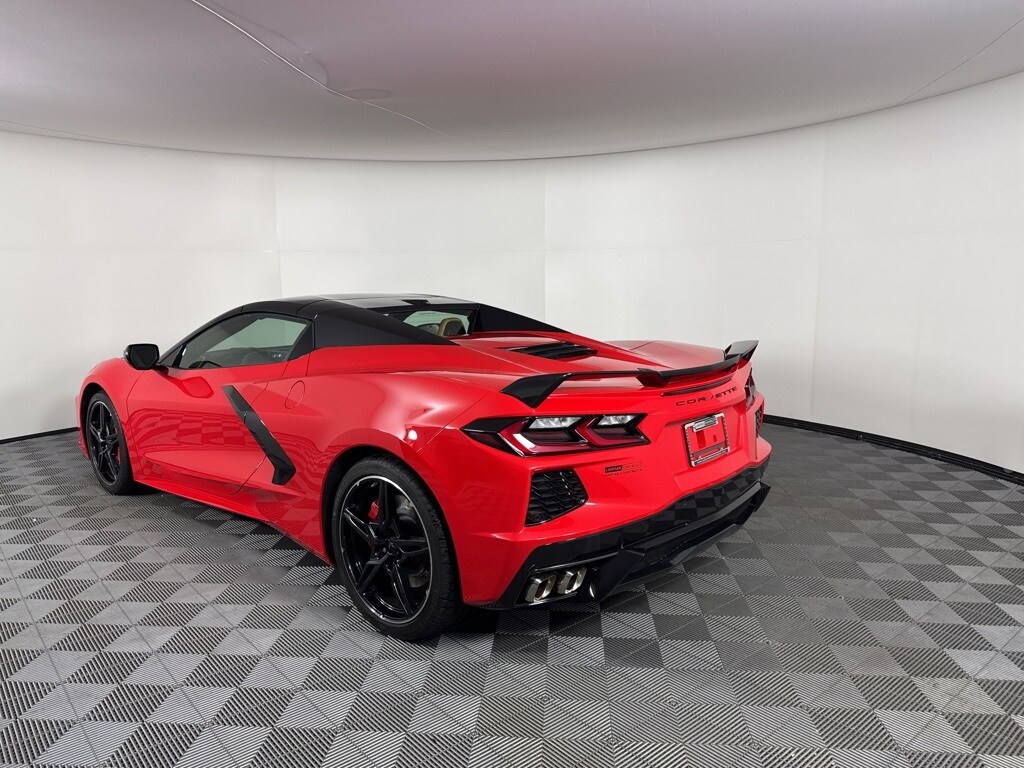 2024 Chevrolet Corvette Stingray 3LT photo 3