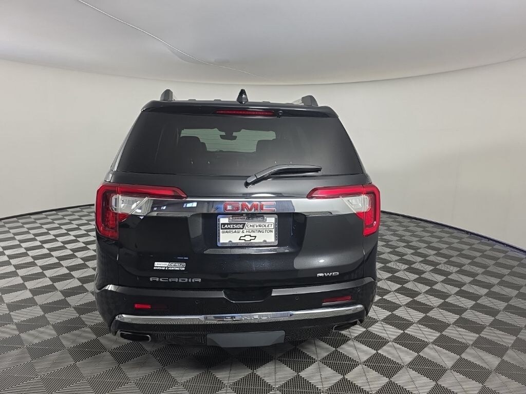 Used 2023 GMC Acadia Denali SUV