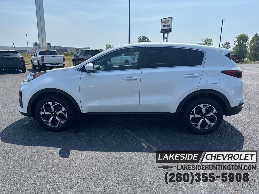 Used 2022 Kia Sportage LX with VIN KNDPM3AC0N7955182 for sale in Huntington, IN