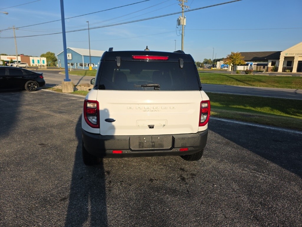 2022 Ford Bronco Sport Outer Banks photo 3