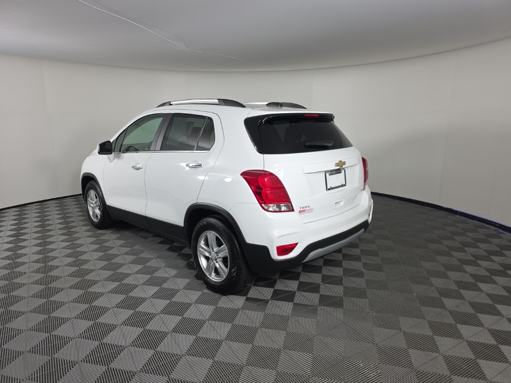 2019 Chevrolet Trax LT photo 3