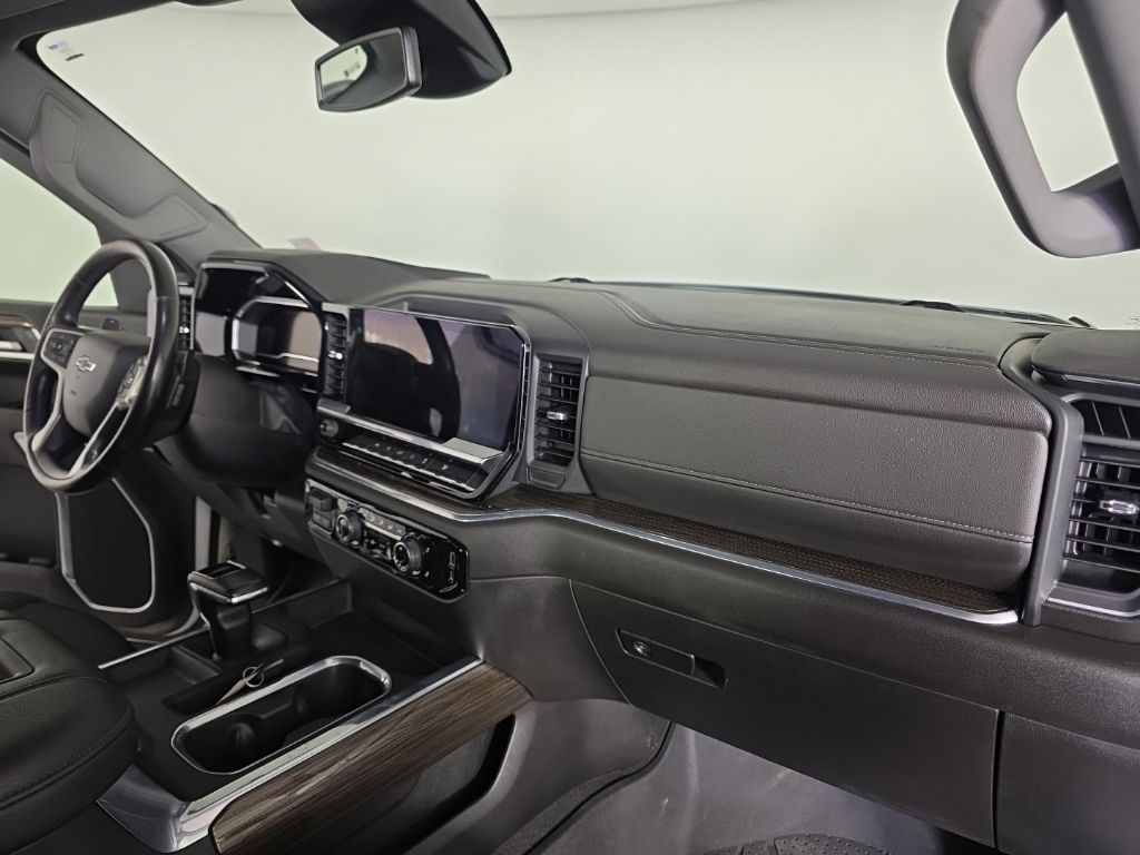 2022 Chevrolet Silverado 1500 RST - Photo 38