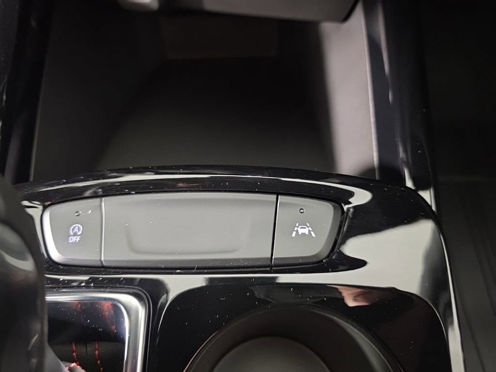 2026 Chevrolet Trax RS - Photo 21