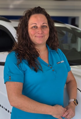Staff member Rena Claus from 46c157d3ae31