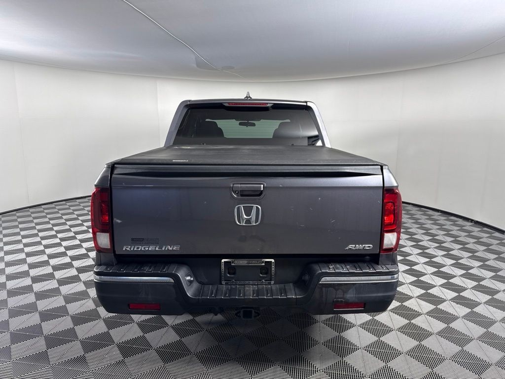Used 2017 Honda Ridgeline RTL Truck