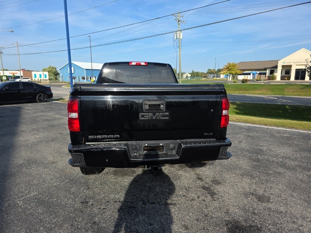 2017 Gmc Sierra 1500 SLE photo 4