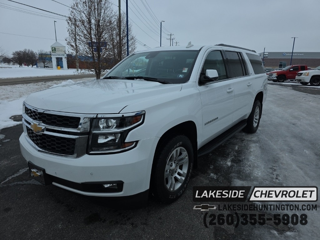 2020 Chevrolet Suburban LT's photo