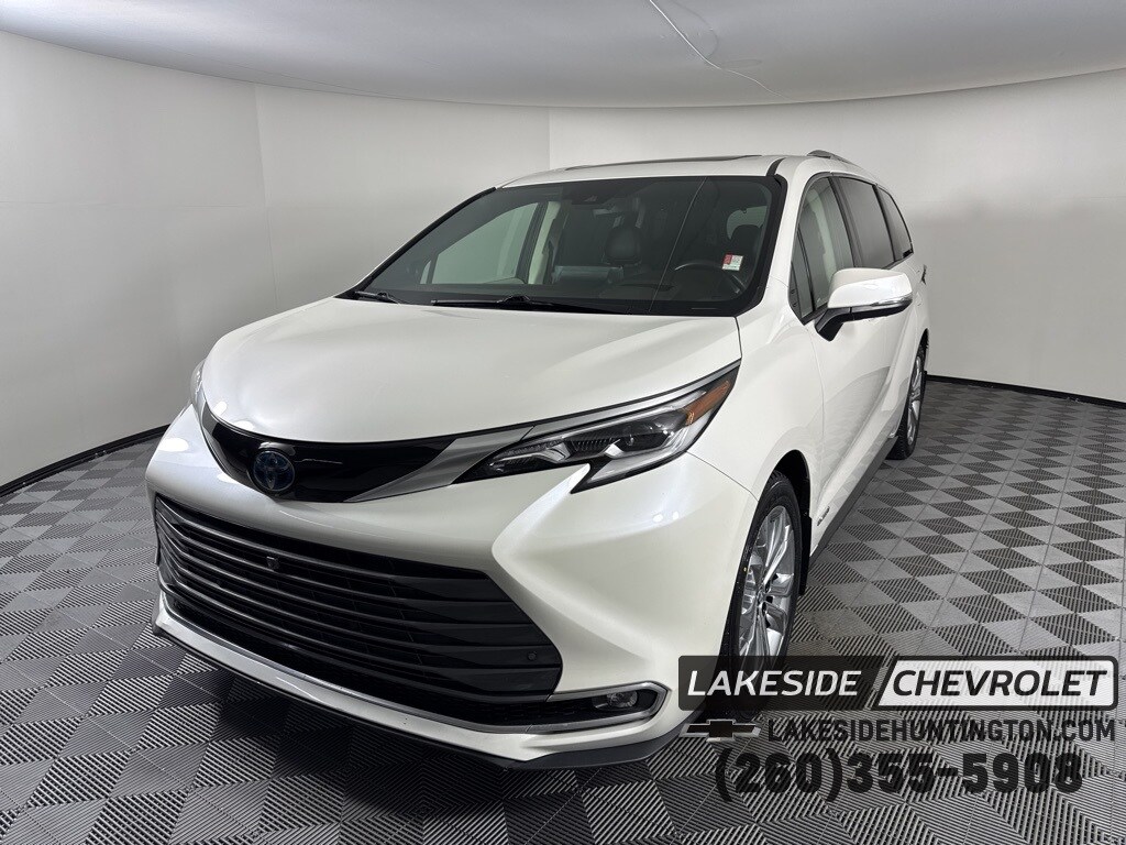 Used 2021 Toyota Sienna Platinum 7 Passenger Minivan/Van