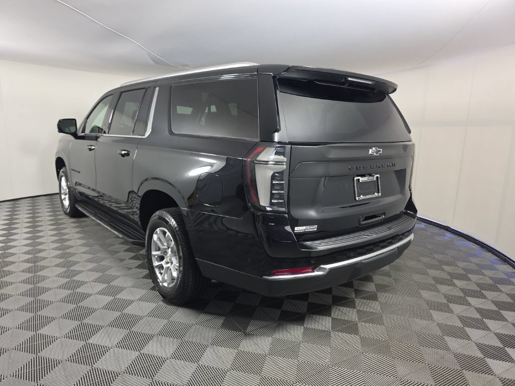 2026 Chevrolet Suburban LT - Photo 3