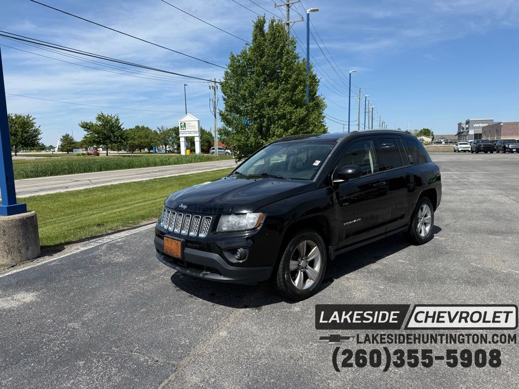 2015 Jeep Compass Sport's photo