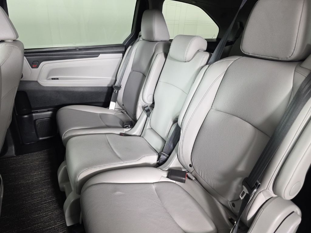 2023 Honda Odyssey EX-L - Photo 32