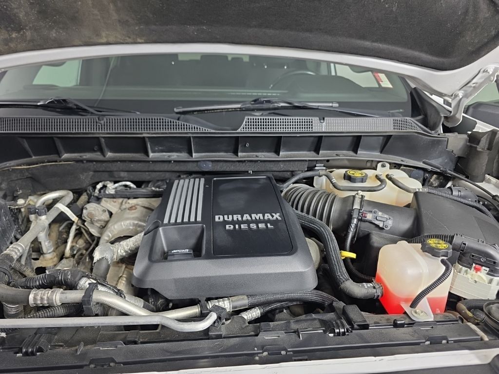 2022 Chevrolet Silverado 1500 RST - Photo 9
