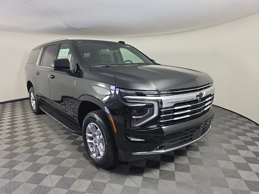 2026 Chevrolet Suburban LT - Photo 7