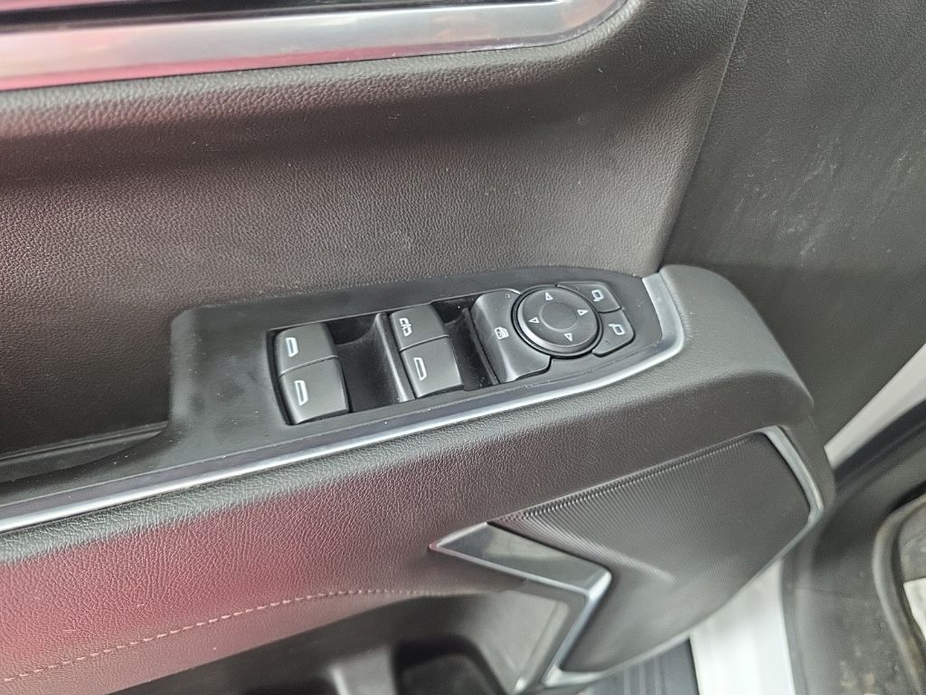 2022 Chevrolet Silverado 1500 RST - Photo 13