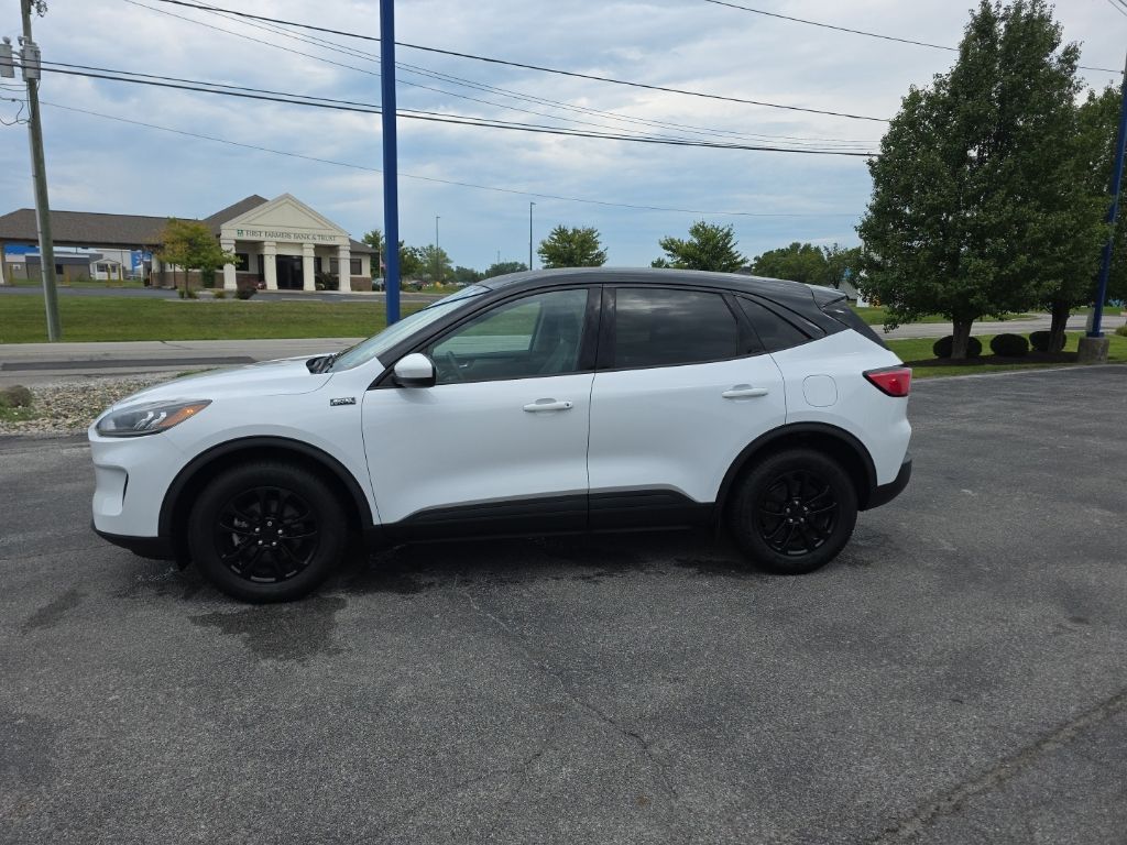 Used 2020 Ford Escape SE with VIN 1FMCU9G62LUB65279 for sale in Huntington, IN