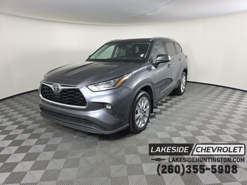 Used 2020 Toyota Highlander Limited SUV