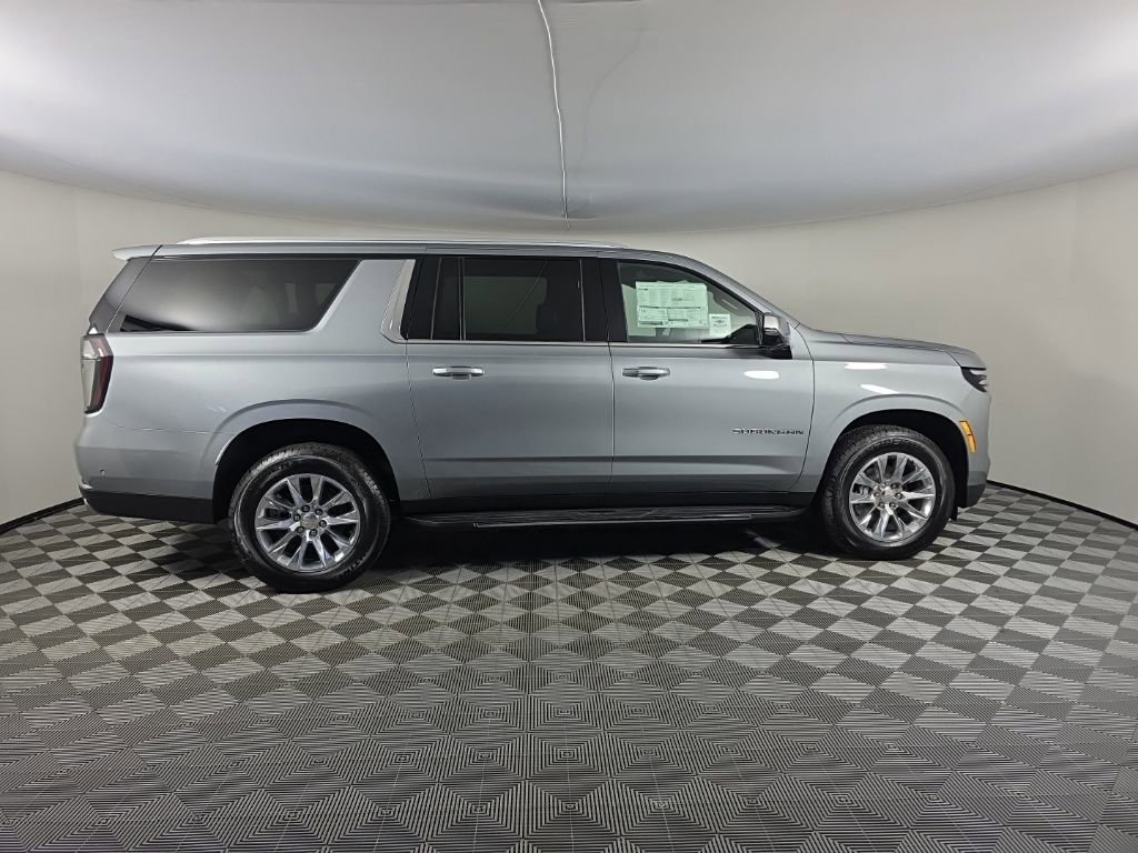 2025 Chevrolet Suburban Premier - Photo 6
