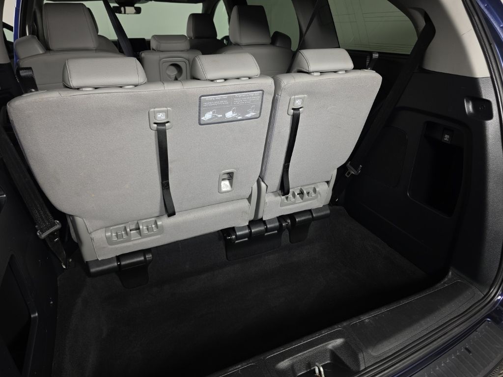 2023 Honda Odyssey EX-L - Photo 35