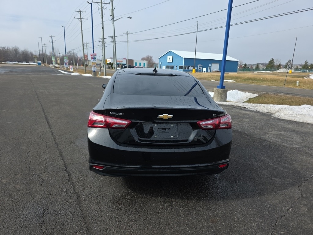 Used 2022 Chevrolet Malibu LT Sedan