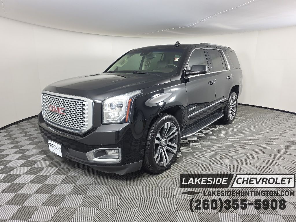 2017 GMC Yukon 4WD Denali's photo