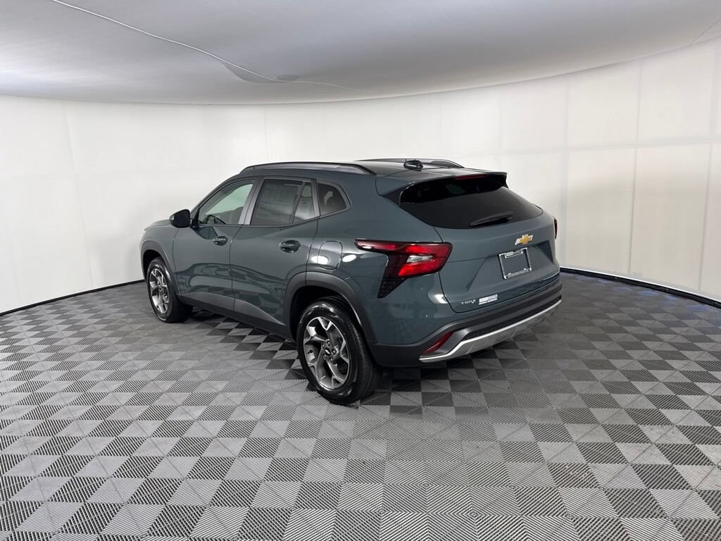 New 2026 Chevrolet Trax LT SUV