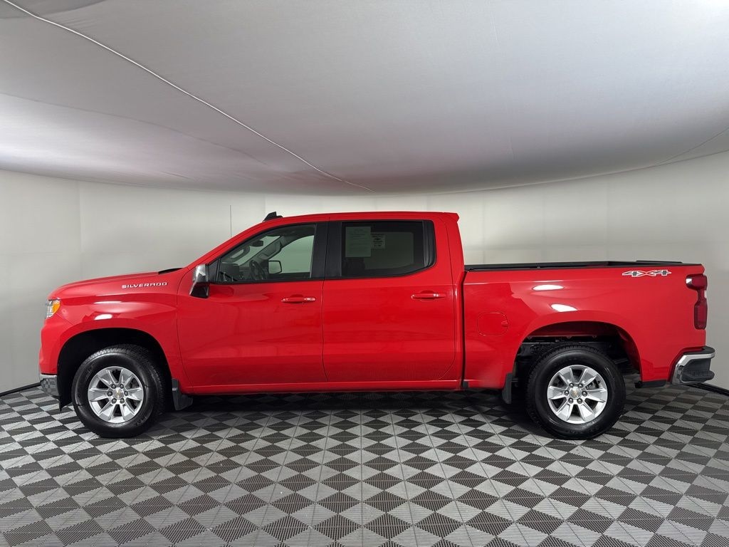Used 2025 Chevrolet Silverado 1500 LT LT1 Truck