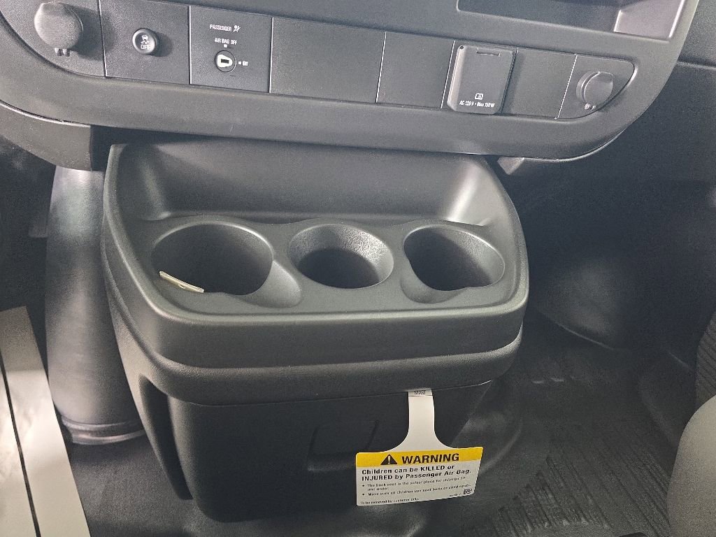 2026 Chevrolet Express Cargo Work Van - Photo 19