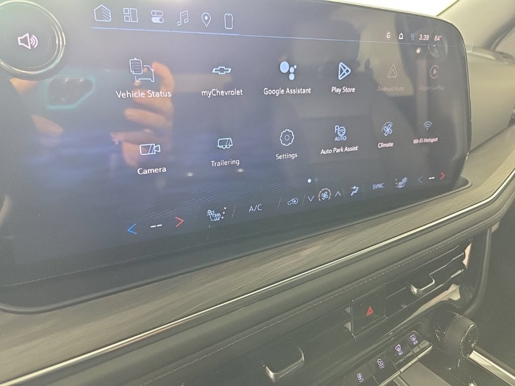 2026 Chevrolet Suburban LT - Photo 17
