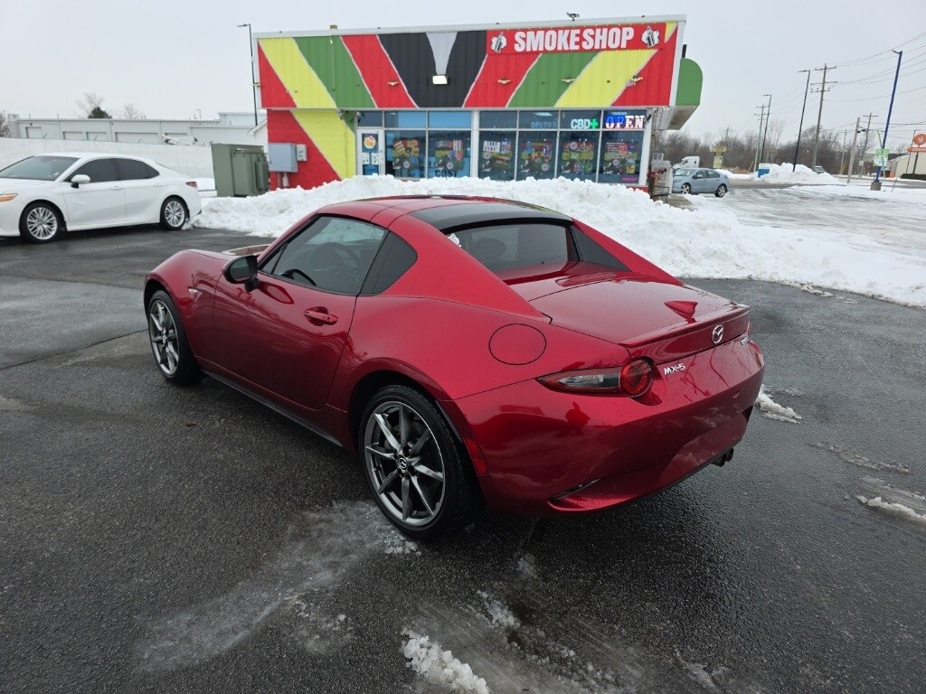 2022 Mazda MX-5 Miata RF Miata Grand Touring photo 3