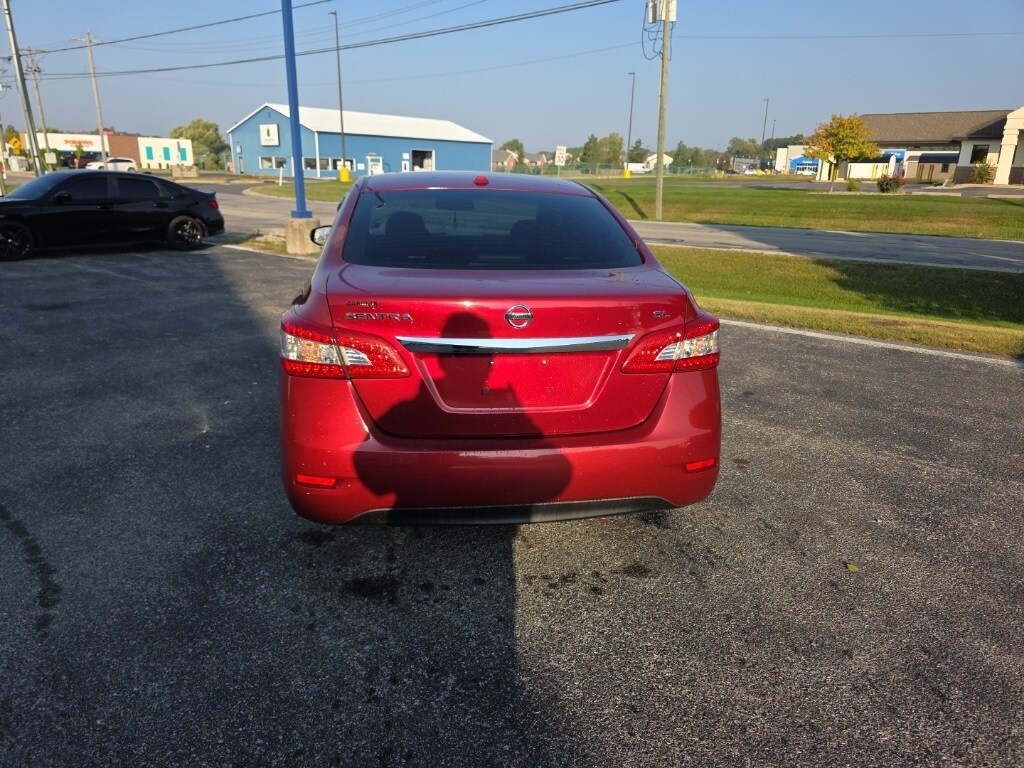 2015 Nissan Sentra SL photo 4