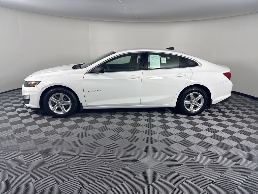 Used 2020 Chevrolet Malibu 1LS with VIN 1G1ZB5ST7LF020925 for sale in Huntington, IN