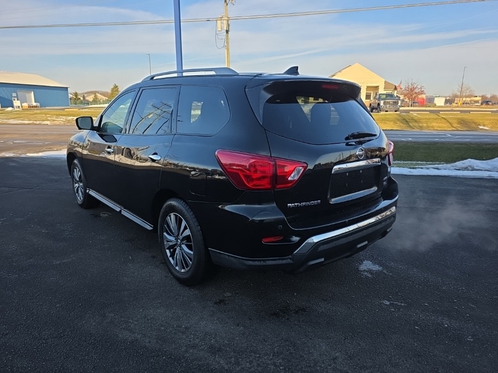 Used 2019 Nissan Pathfinder SL SUV