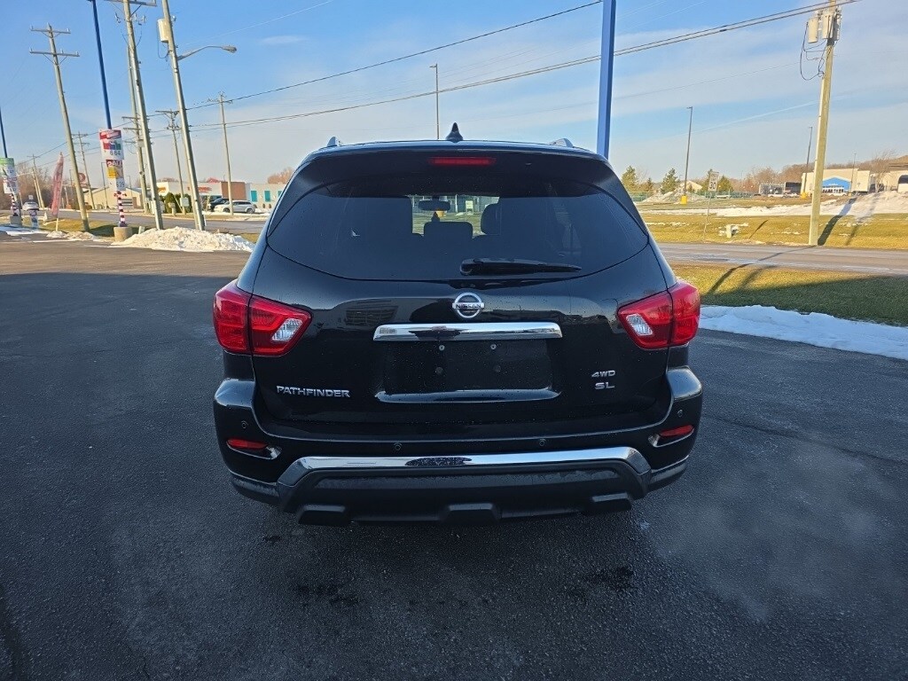 Used 2019 Nissan Pathfinder SL SUV