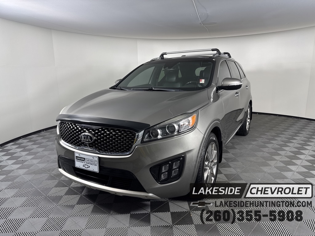 2017 Kia Sorento SXL's photo