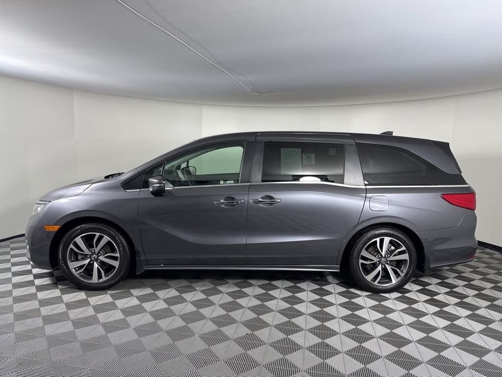 Used 2023 Honda Odyssey Touring Minivan/Van
