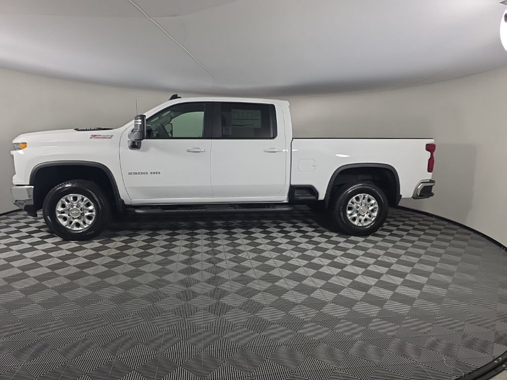 2026 Chevrolet Silverado 2500 HD LT - Photo 2